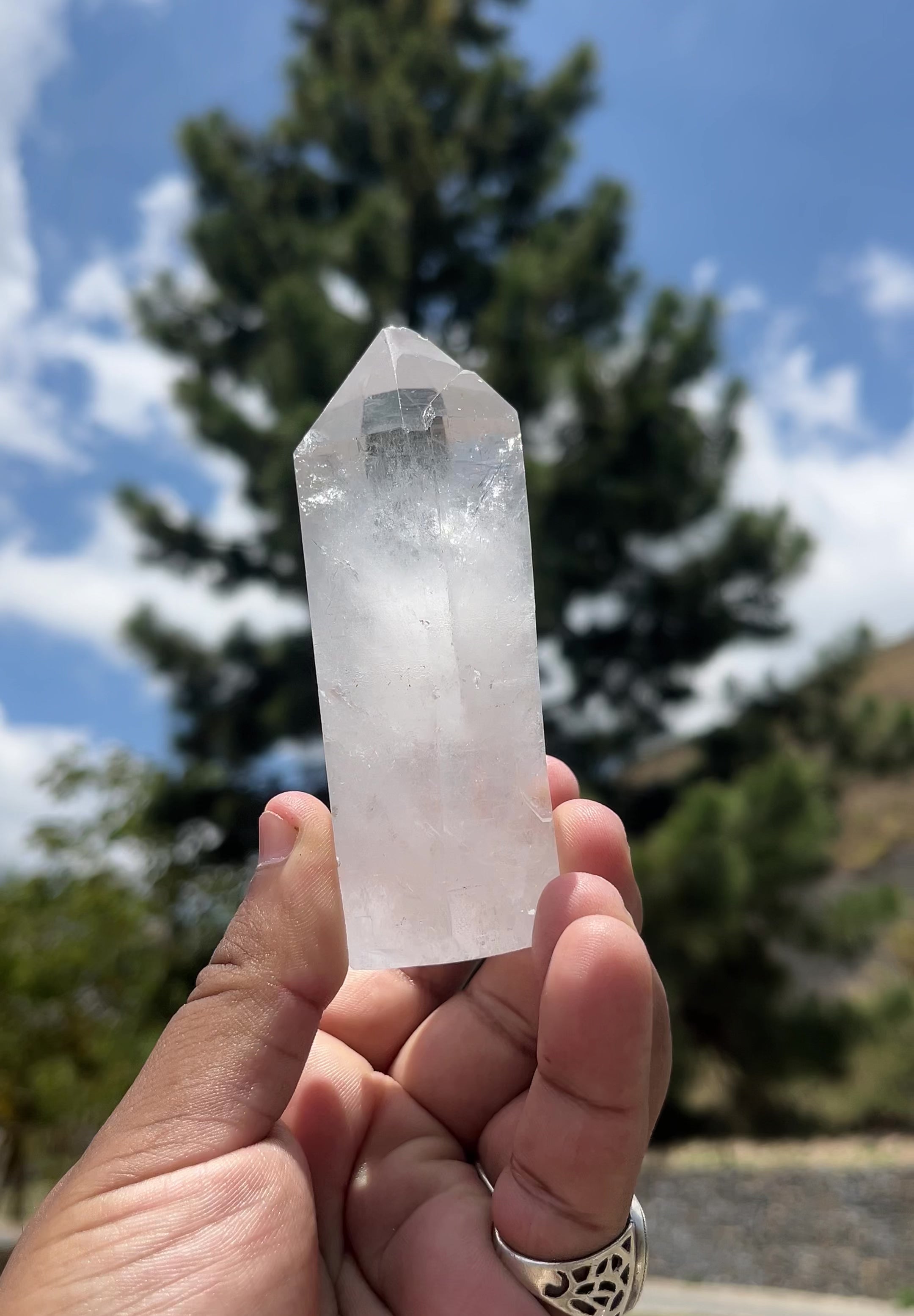 Punta de cuarzo cristal